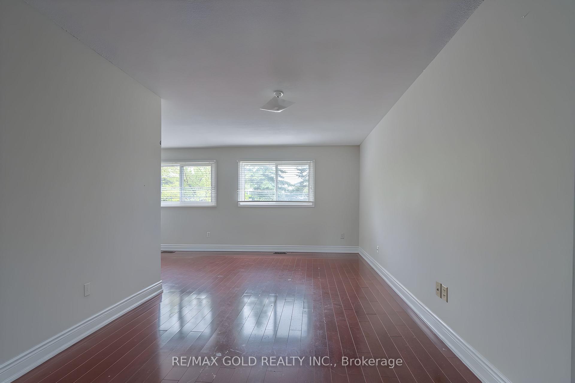 Photo 23 of 71 Ravenswood Drive, Brampton, Fletcher's Creek South — HOMEH