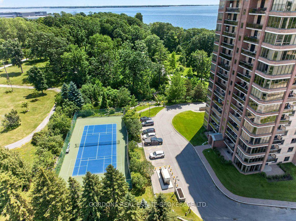 Photo 3 of Unit 1005, 1000 King Street W, Kingston, Central City West — HOMEH