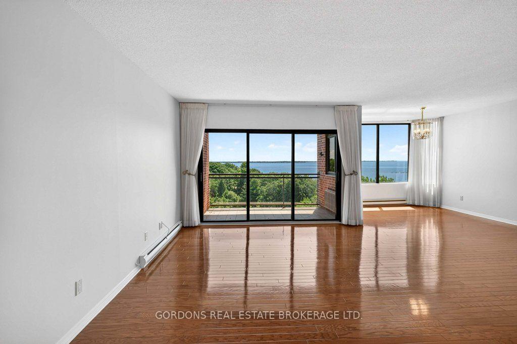 Photo 23 of Unit 1005, 1000 King Street W, Kingston, Central City West — HOMEH