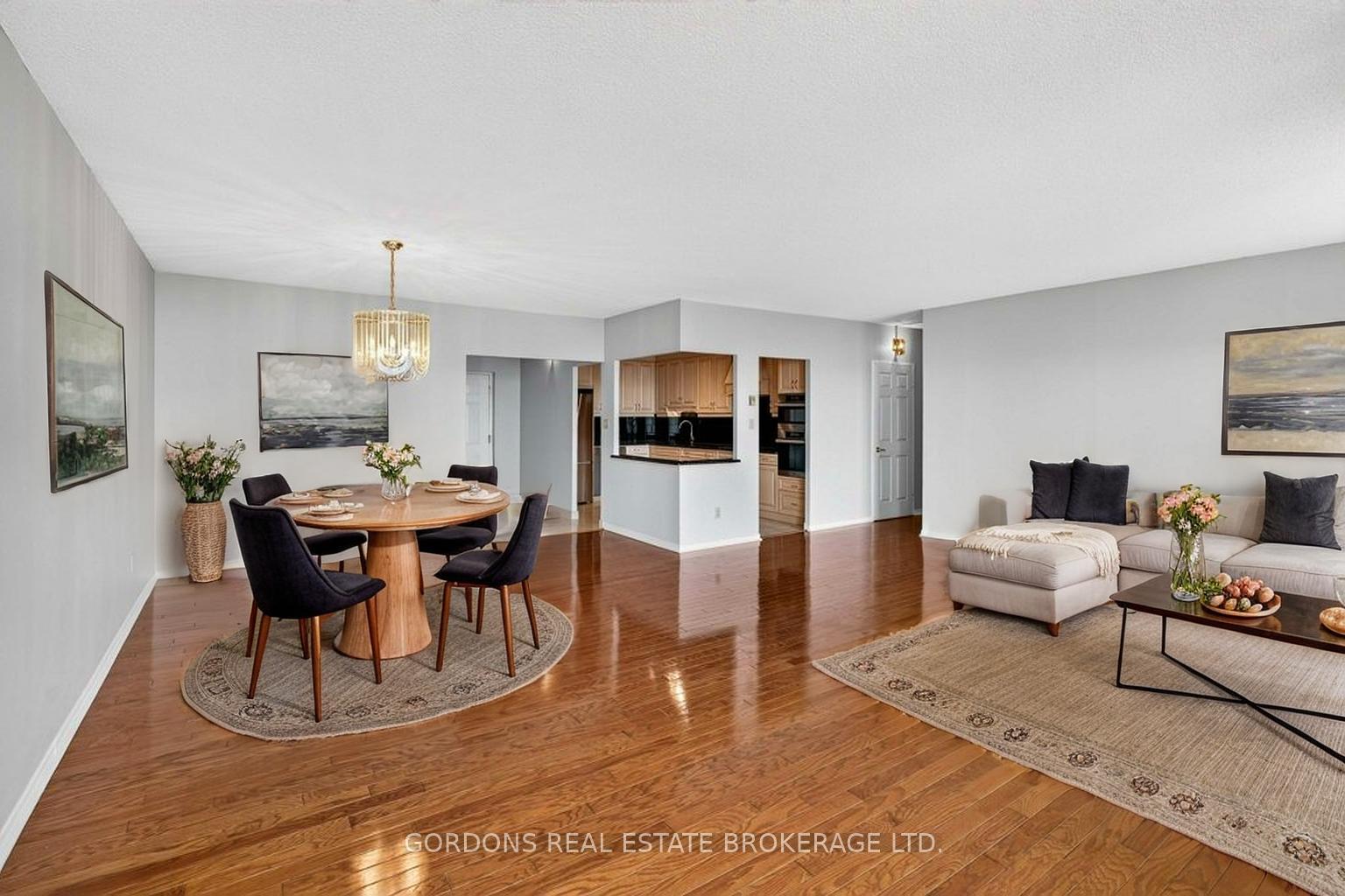 Photo 25 of Unit 1005, 1000 King Street W, Kingston, Central City West — HOMEH