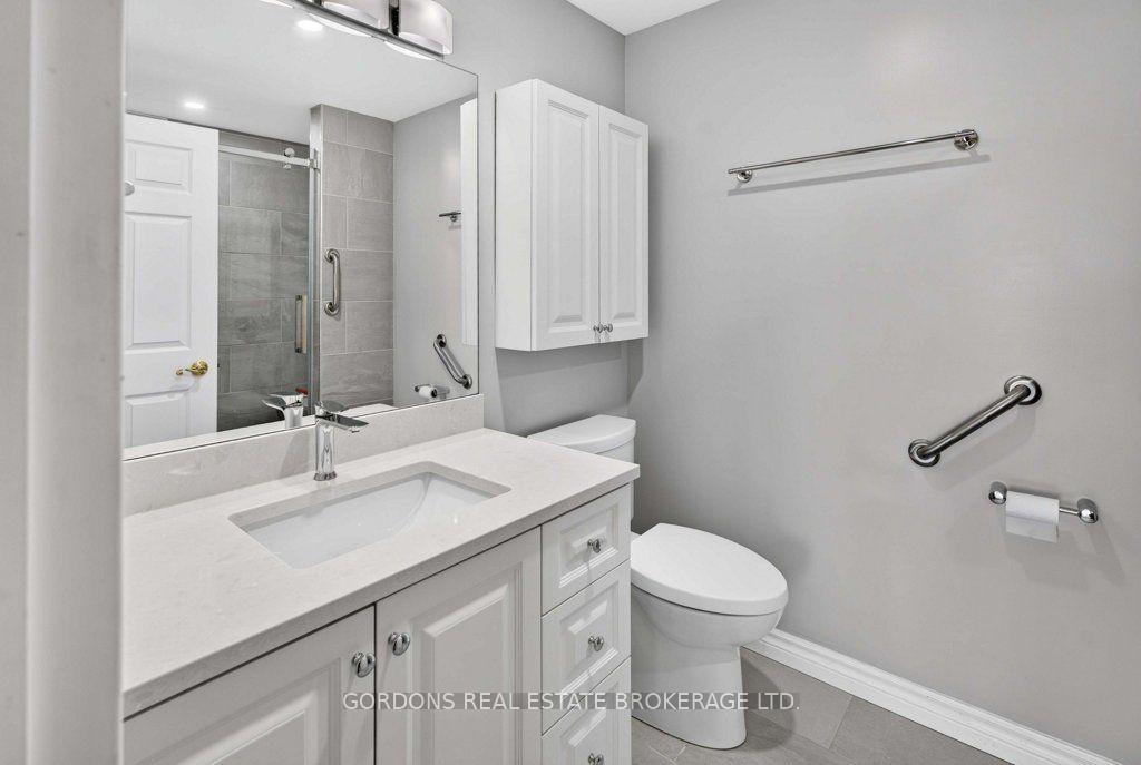 Photo 38 of Unit 1005, 1000 King Street W, Kingston, Central City West — HOMEH