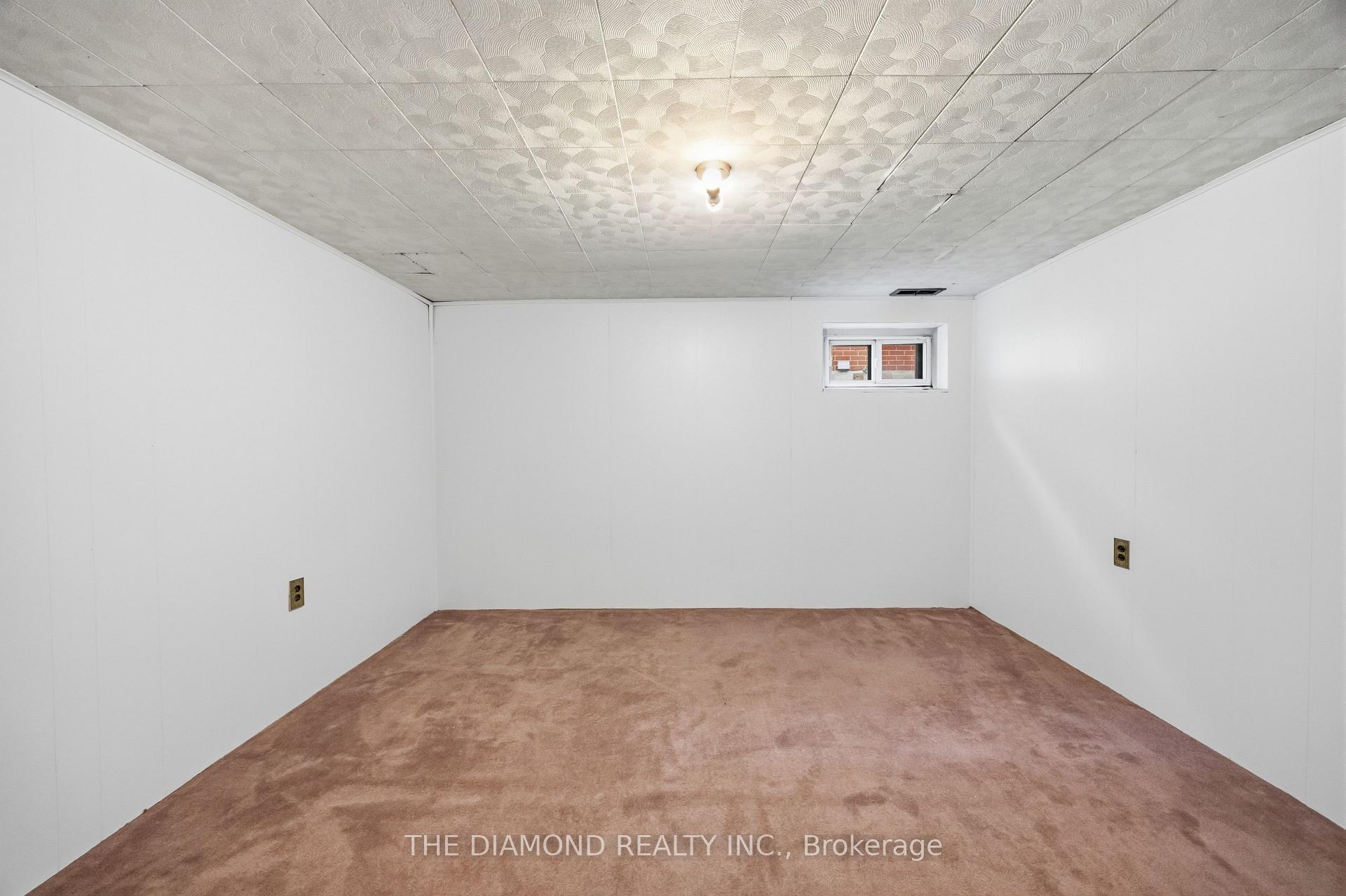 Photo 24 of 21 Jardine Place, Etobicoke, Willowridge-Martingrove-Richview — HOMEH