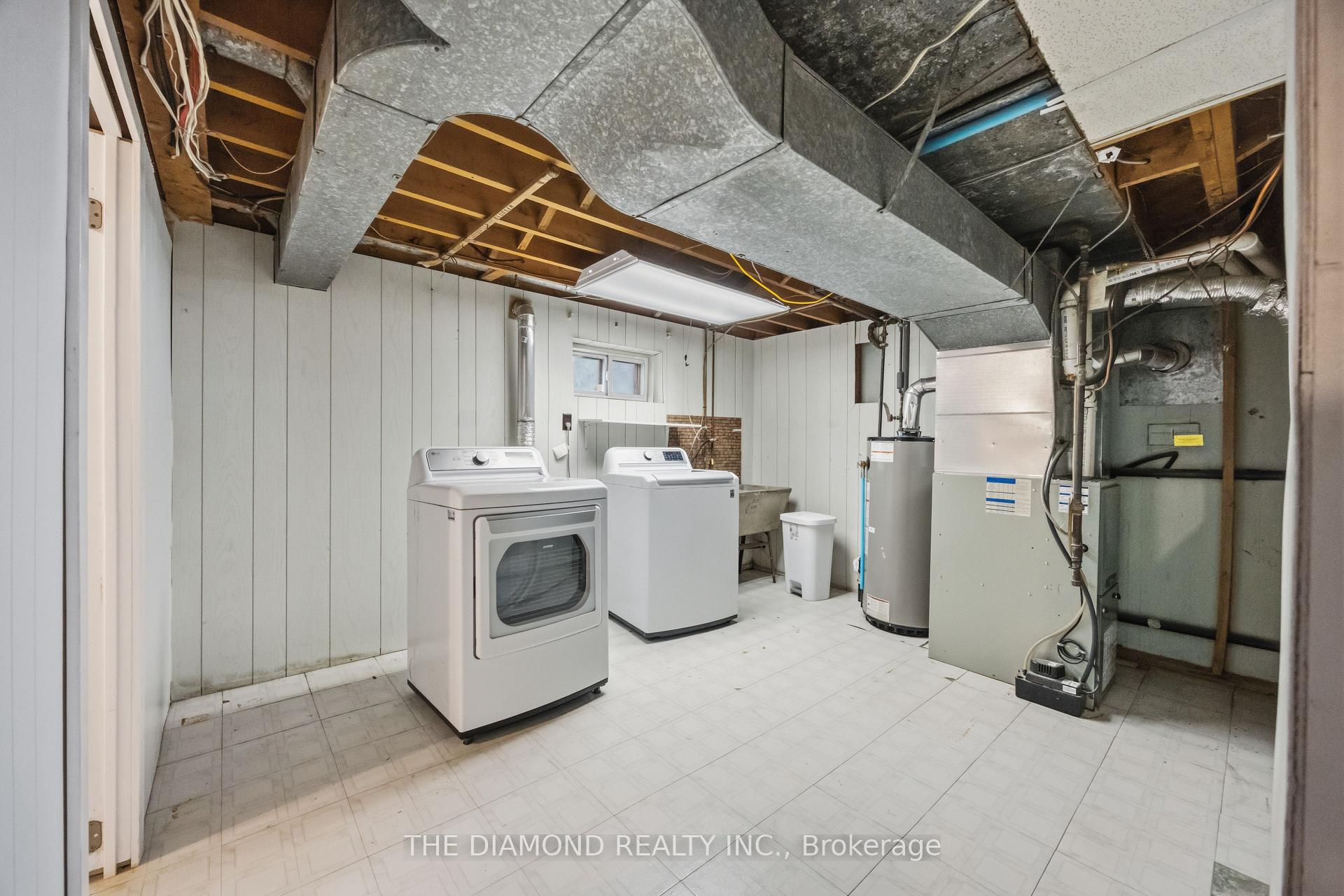 Photo 27 of 21 Jardine Place, Etobicoke, Willowridge-Martingrove-Richview — HOMEH