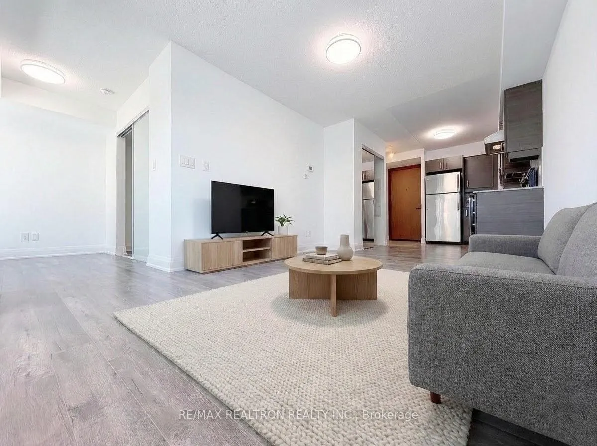 Photo 7 of Unit 509, 1 Uptown Drive, Markham, Unionville — HOMEH