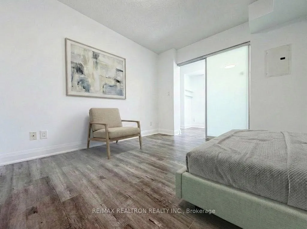 Photo 12 of Unit 509, 1 Uptown Drive, Markham, Unionville — HOMEH