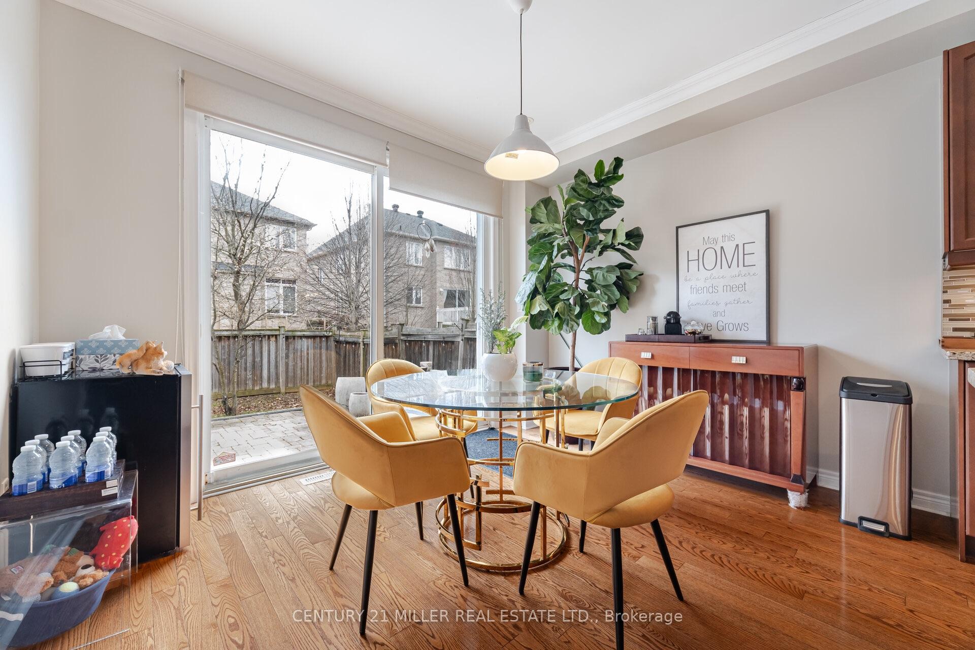 Photo 17 of 2098 Wildfel Way, Oakville, Bronte Creek — HOMEH