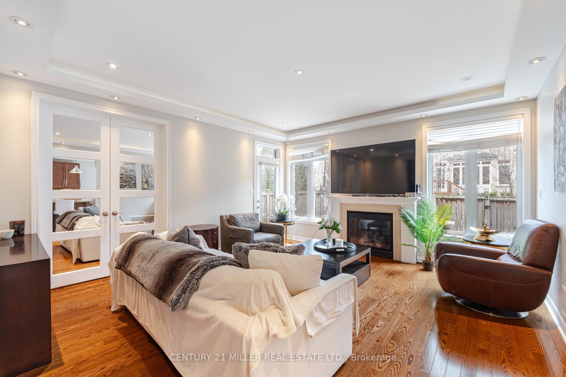 Photo 19 of 2098 Wildfel Way, Oakville, Bronte Creek — HOMEH