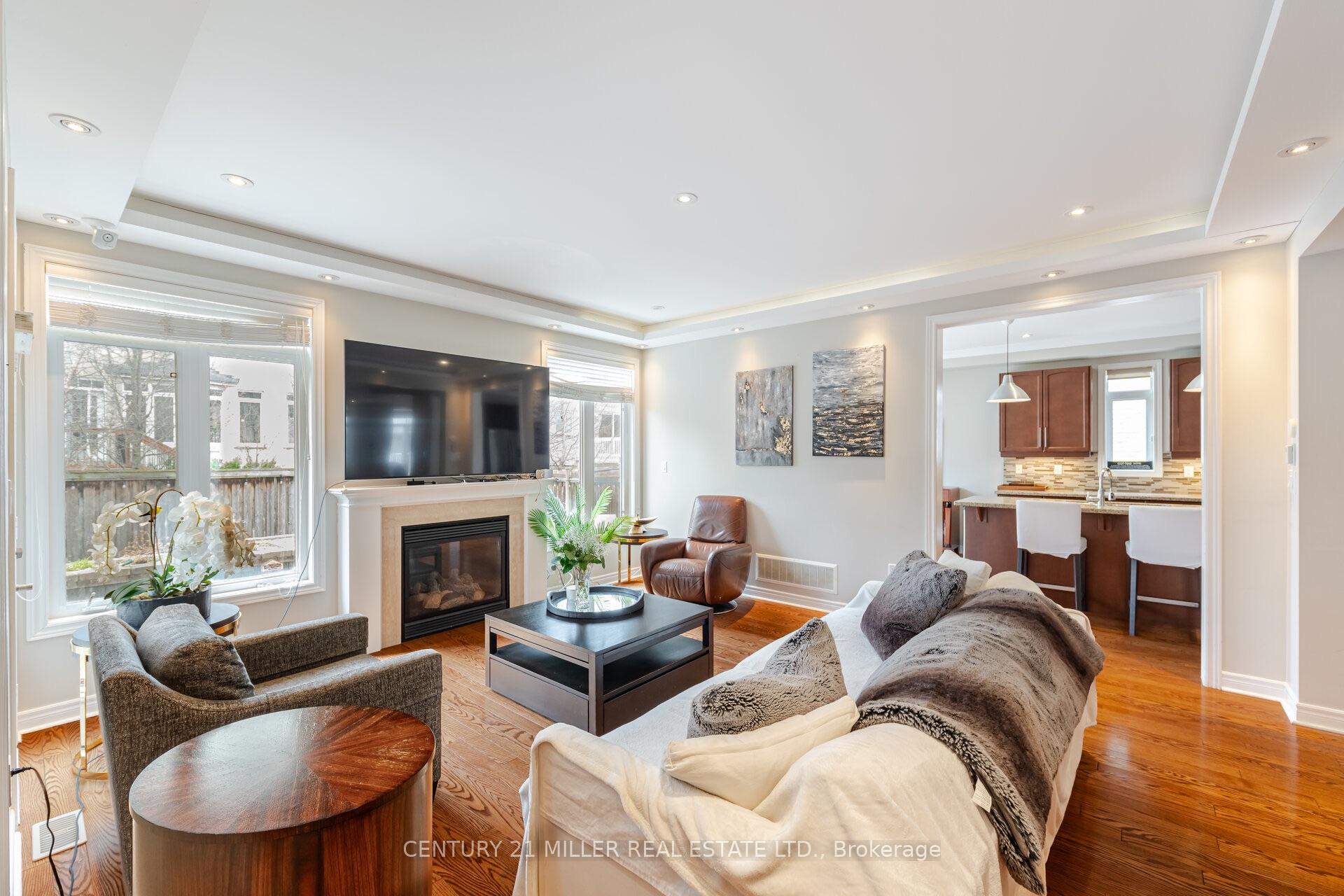 Photo 21 of 2098 Wildfel Way, Oakville, Bronte Creek — HOMEH