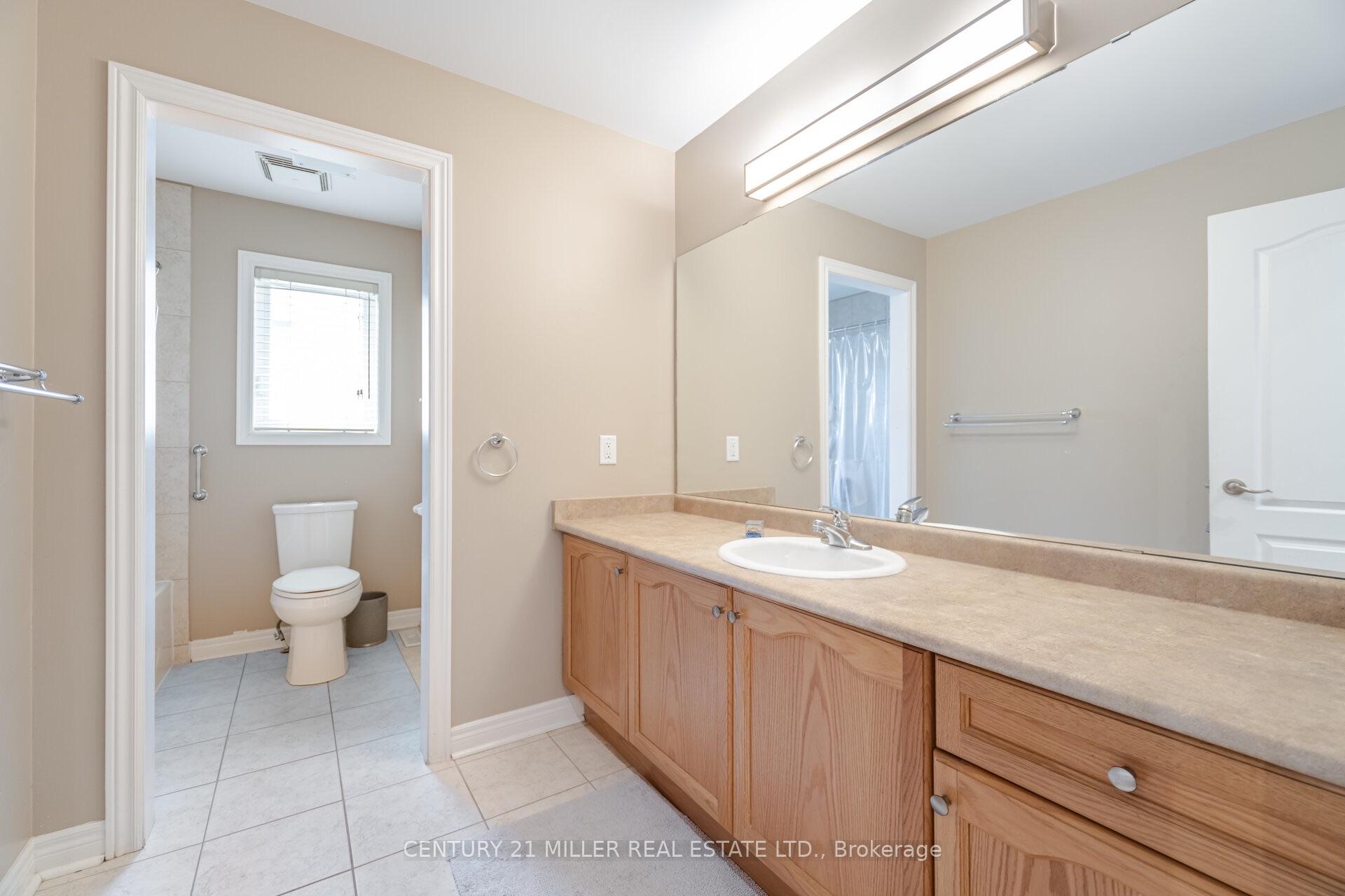Photo 36 of 2098 Wildfel Way, Oakville, Bronte Creek — HOMEH