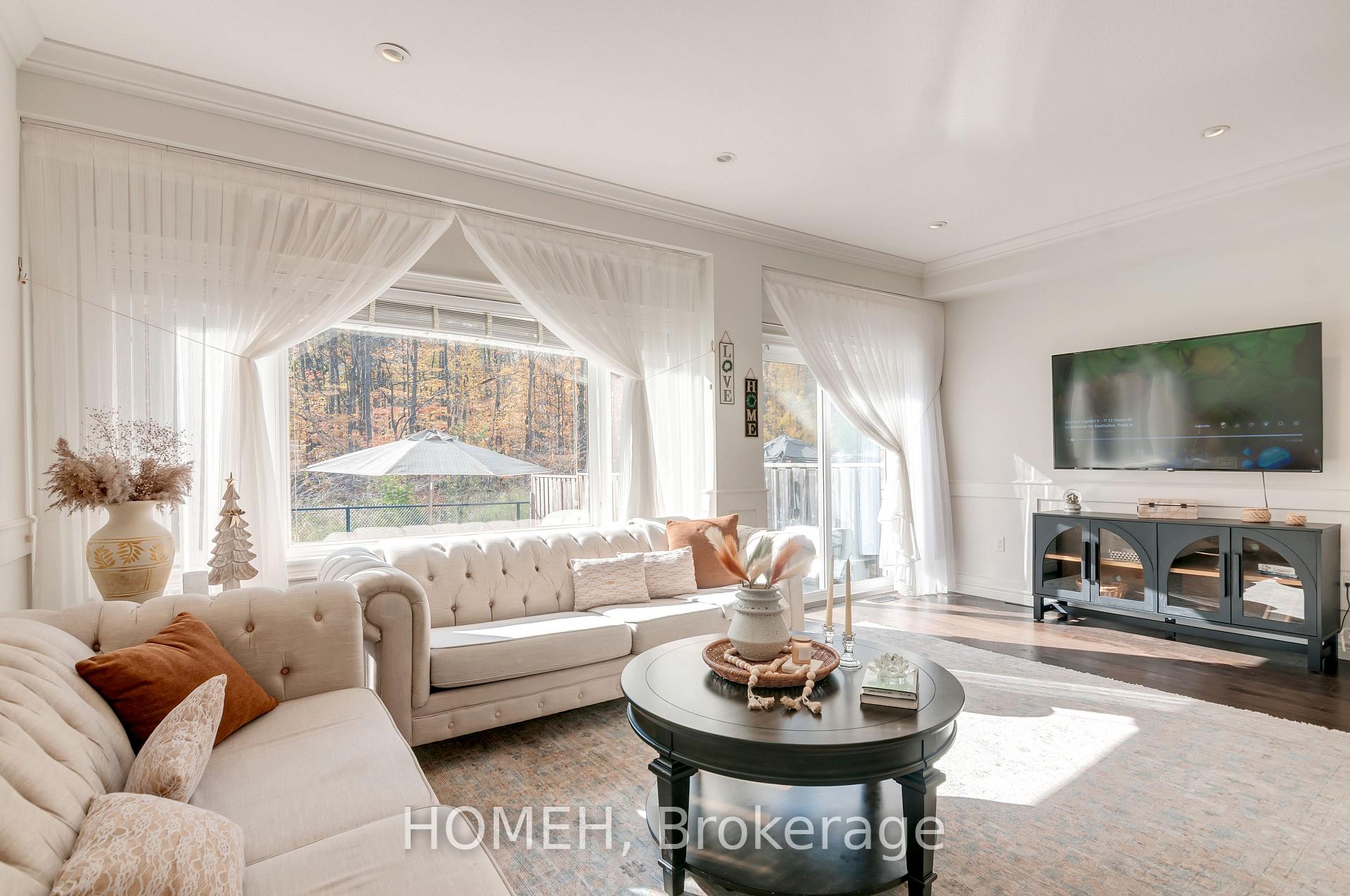 Photo 2 of 151 Kinsman Drive, Hamilton, Binbrook — HOMEH