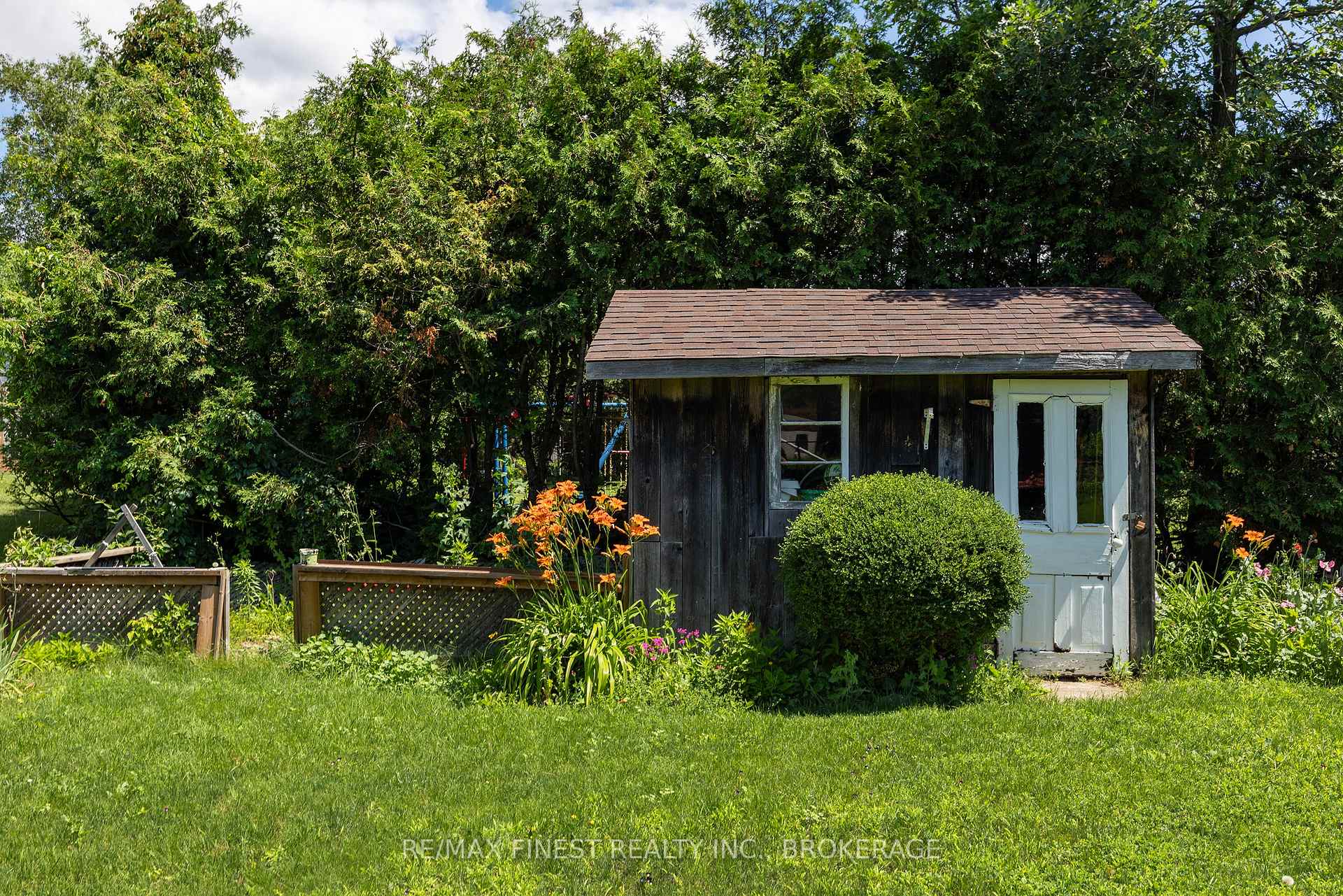 Photo 11 of 10 Shane Street, Loyalist, Odessa — HOMEH