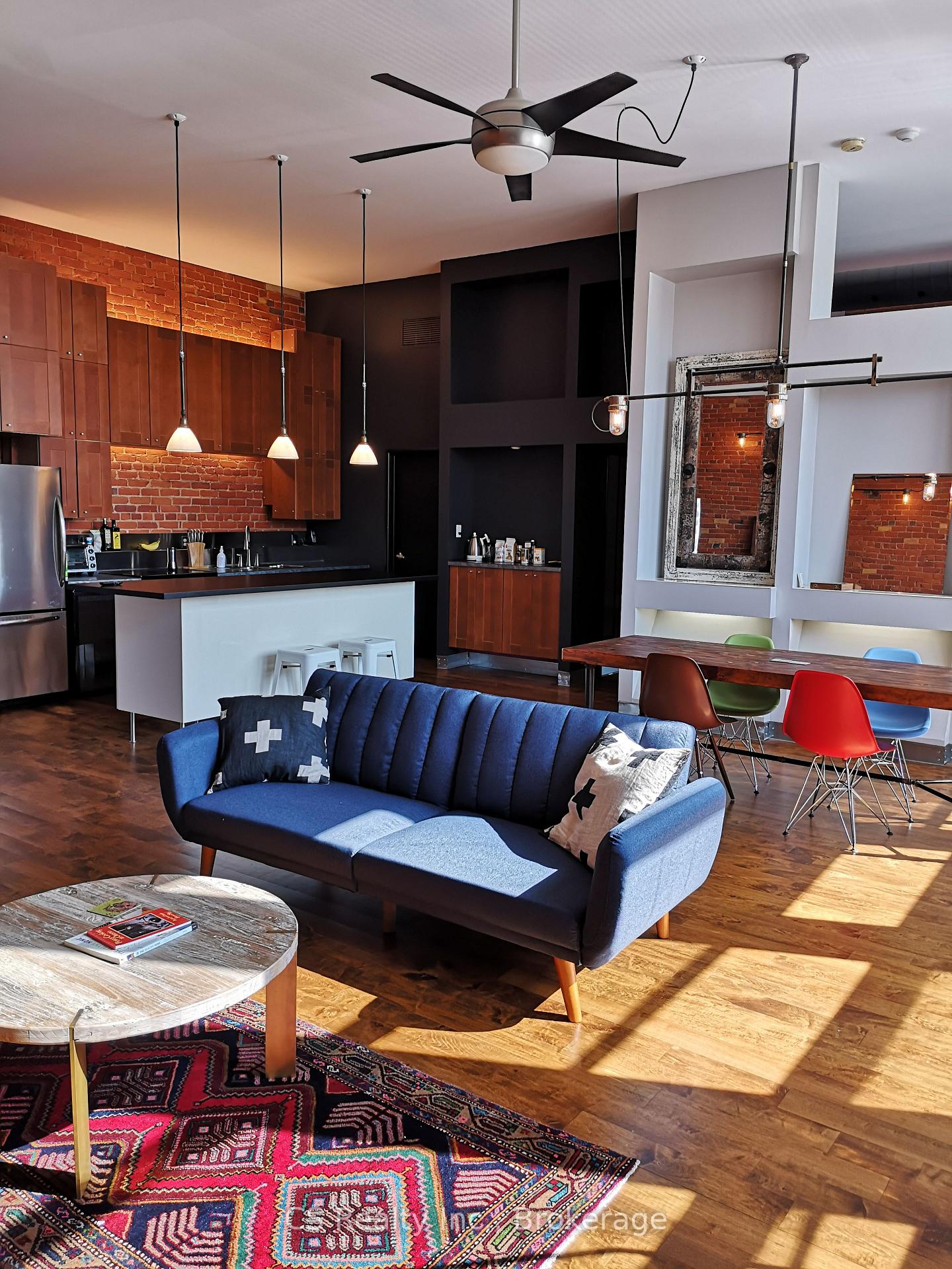 Photo 3 of Unit 23, 357 Hunter Street W, Hamilton, Kirkendall — HOMEH