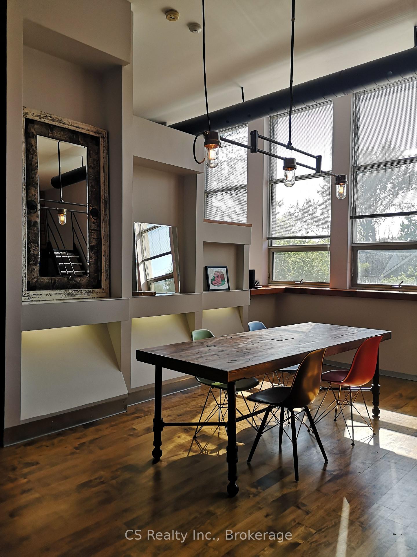 Photo 5 of Unit 23, 357 Hunter Street W, Hamilton, Kirkendall — HOMEH