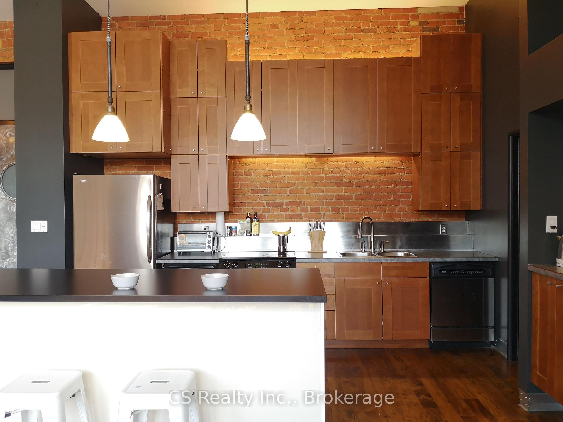 Photo 7 of Unit 23, 357 Hunter Street W, Hamilton, Kirkendall — HOMEH