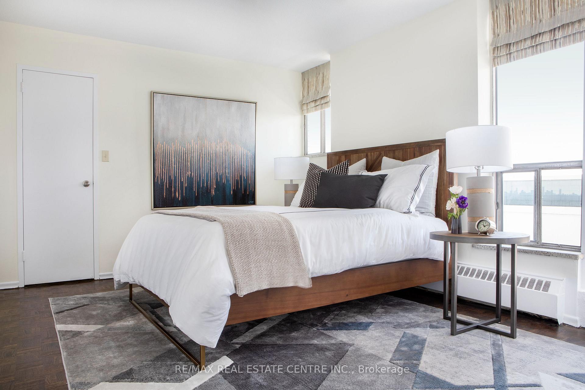 Photo 15 of Unit 711, 100 Graydon Hall Drive, North York, Parkwoods-Donalda — HOMEH