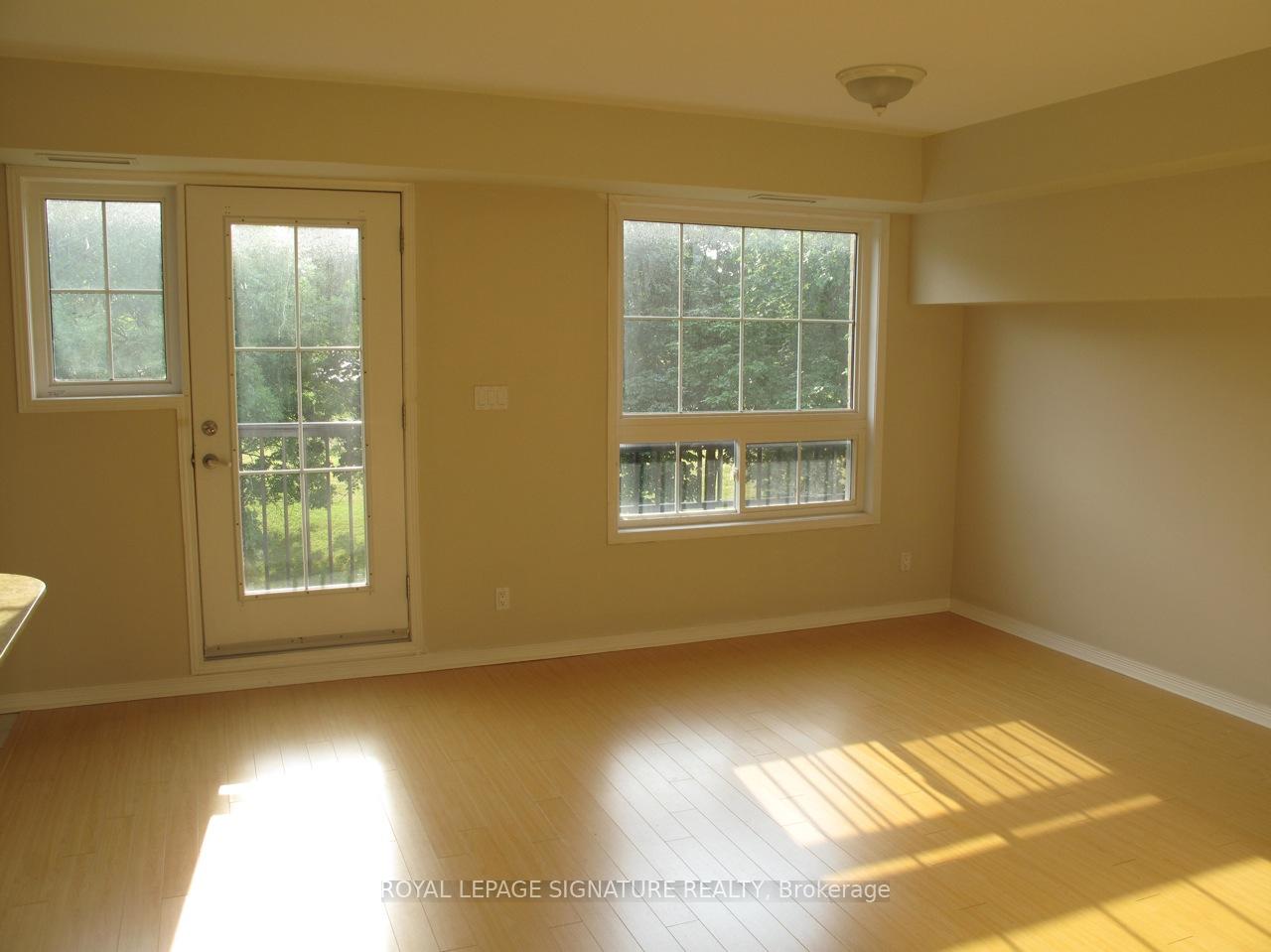 Photo 3 of Unit 301, 1785 Eglinton Avenue E, North York, Victoria Village — HOMEH