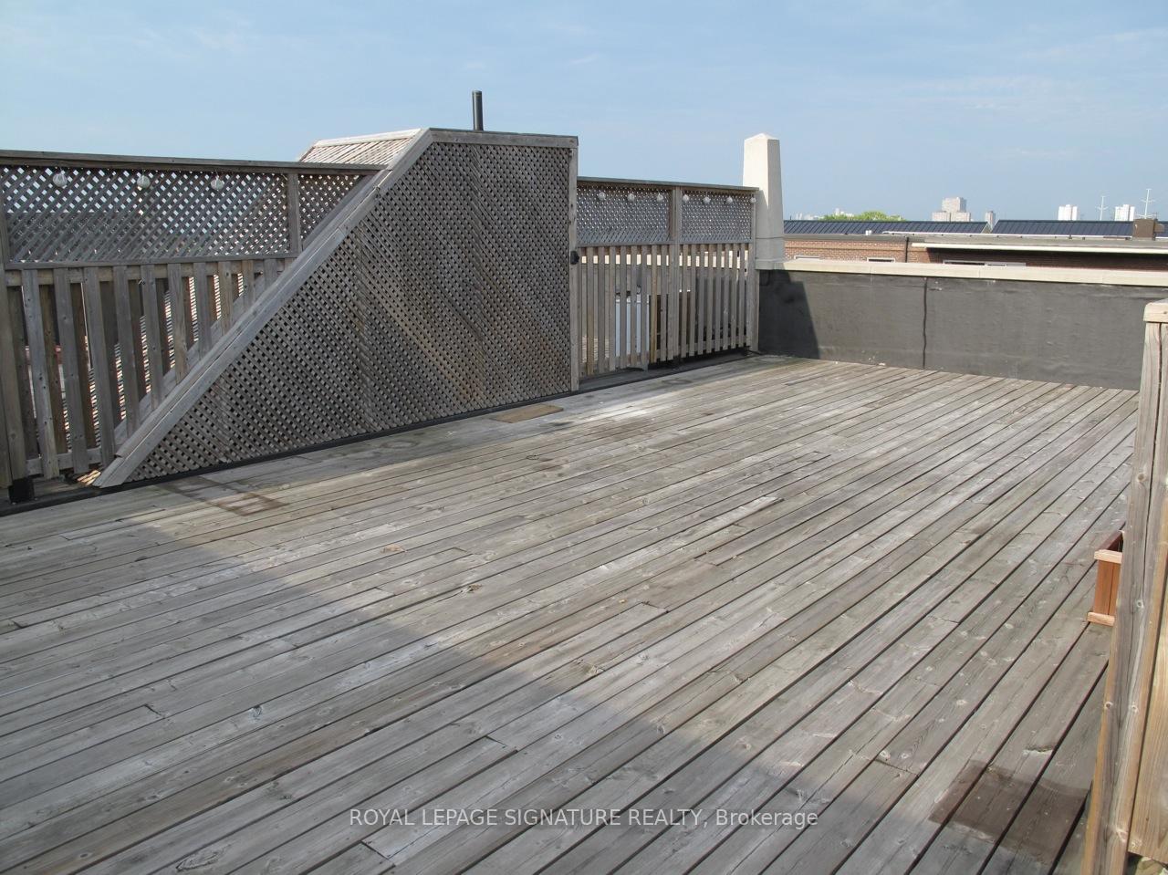 Photo 6 of Unit 301, 1785 Eglinton Avenue E, North York, Victoria Village — HOMEH