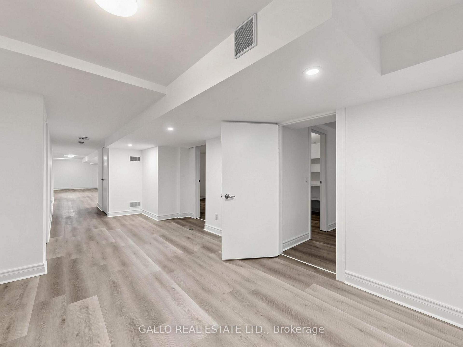 Photo 19 of 32 Elmvale Boulevard, Whitchurch-Stouffville, Rural Whitchurch-Stouffville — HOMEH