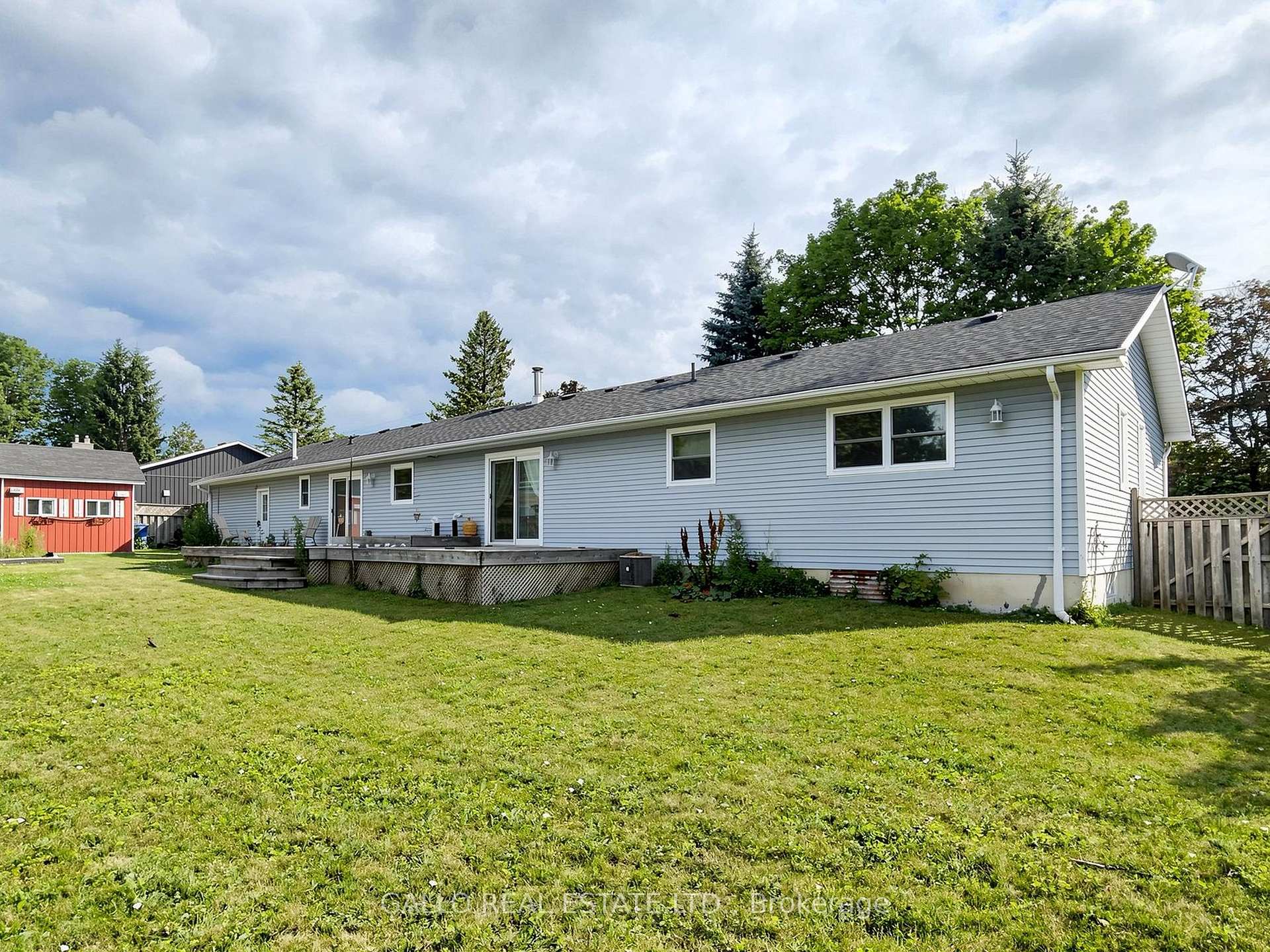 Photo 25 of 32 Elmvale Boulevard, Whitchurch-Stouffville, Rural Whitchurch-Stouffville — HOMEH