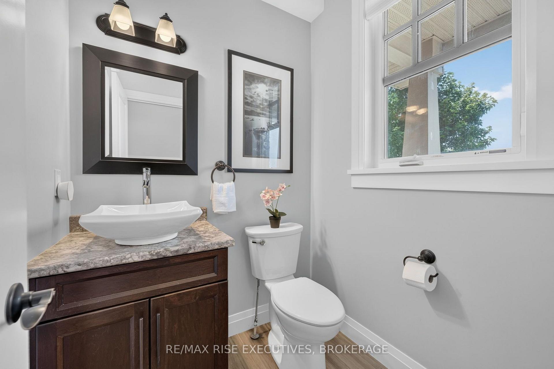 Photo 5 of 1454 Evergreen Drive, Kingston, City Northwest — HOMEH