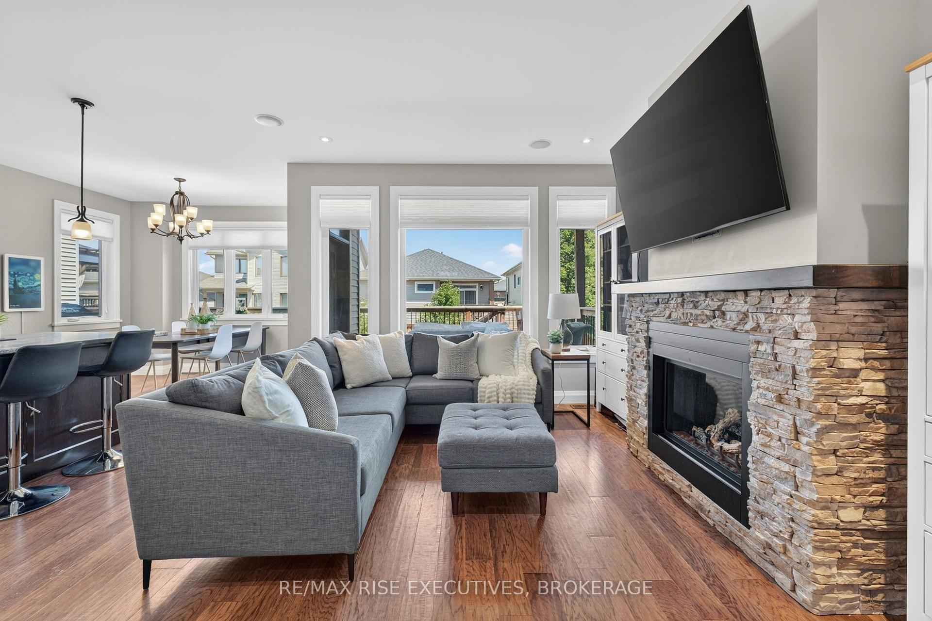 Photo 8 of 1454 Evergreen Drive, Kingston, City Northwest — HOMEH