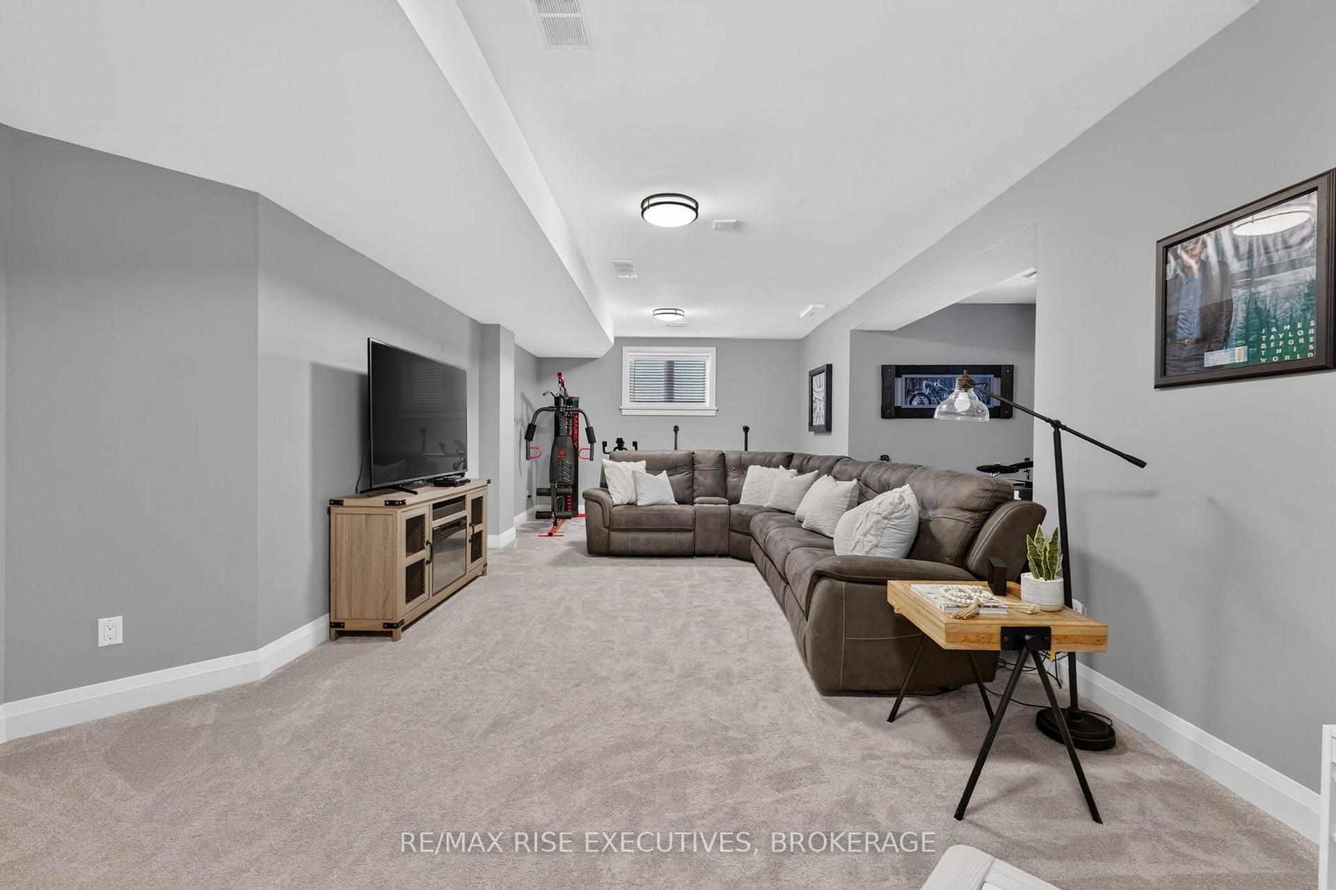Photo 28 of 1454 Evergreen Drive, Kingston, City Northwest — HOMEH