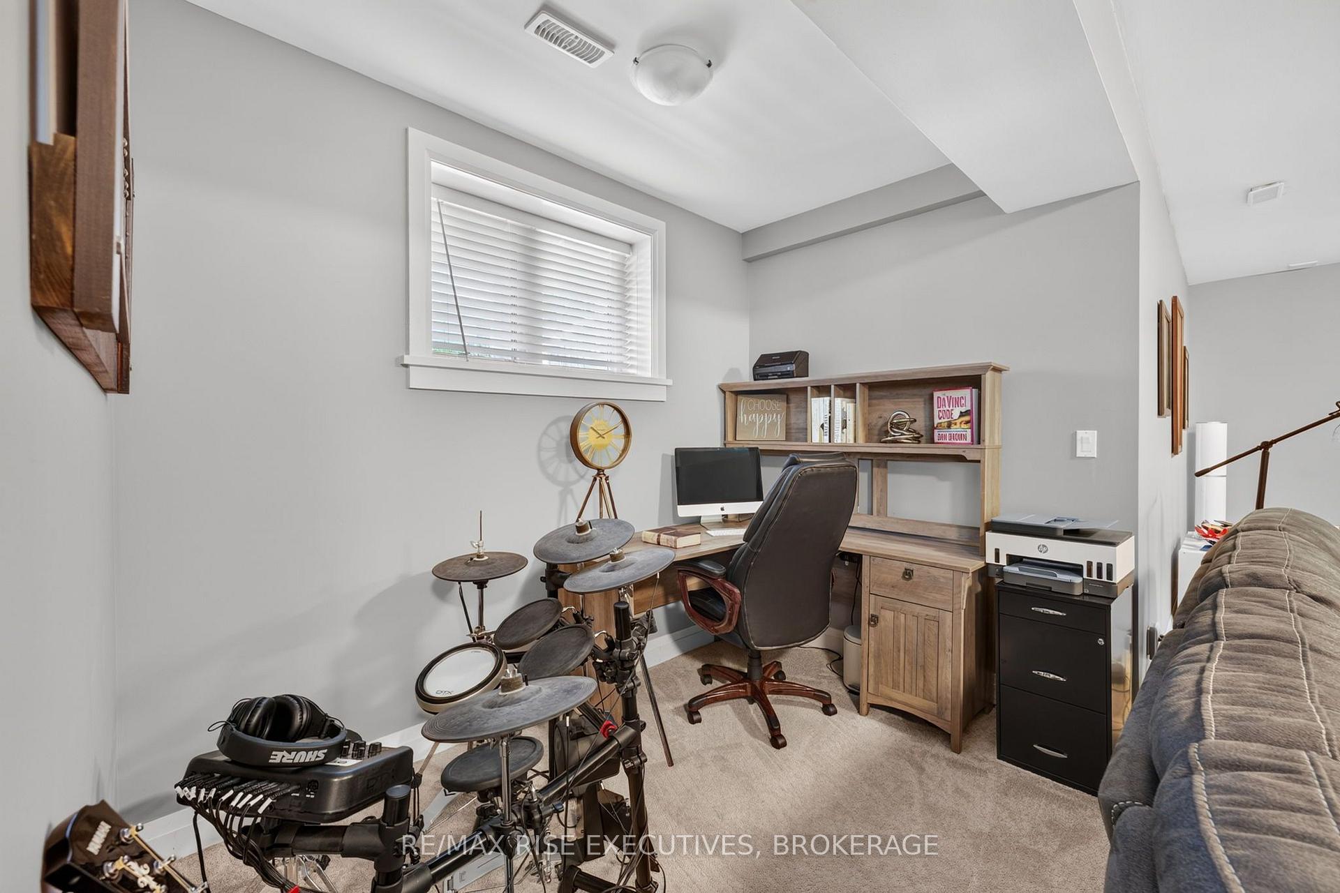 Photo 30 of 1454 Evergreen Drive, Kingston, City Northwest — HOMEH