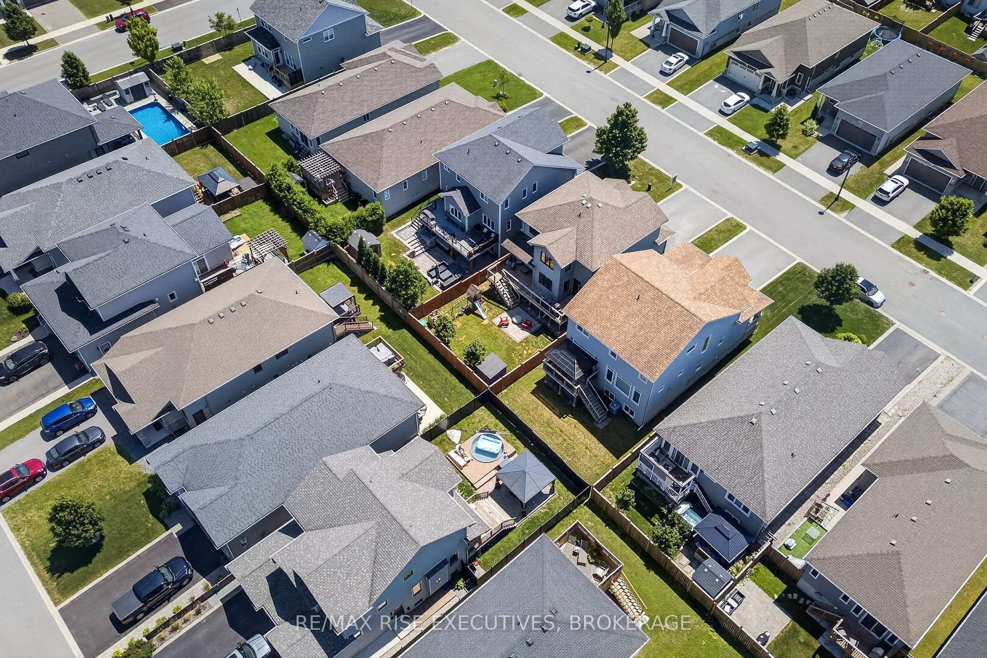 Photo 38 of 1454 Evergreen Drive, Kingston, City Northwest — HOMEH