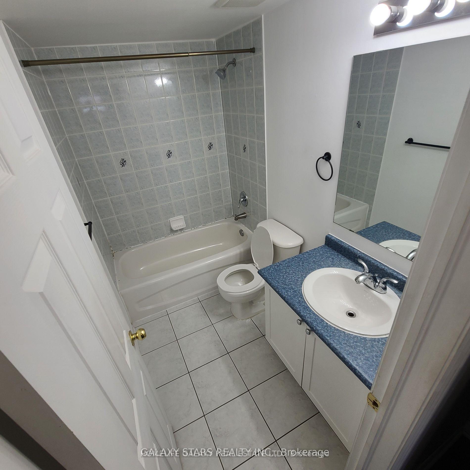 Photo 13 of Unit 402, 7428 Markham Road, Markham, Middlefield — HOMEH
