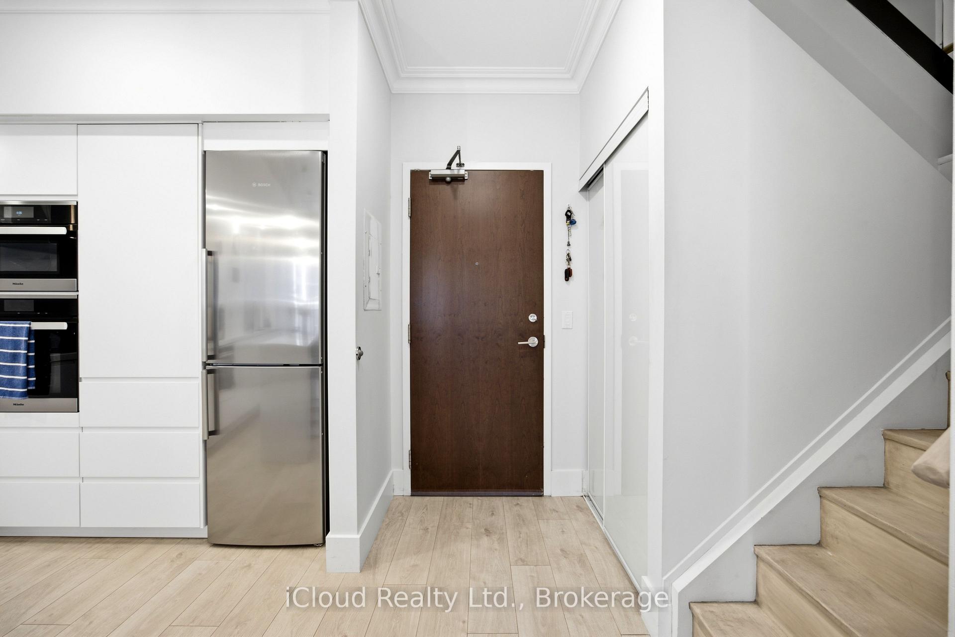 Photo 8 of Unit Ph16, 650 Sheppard Avenue E, North York, Bayview Village — HOMEH