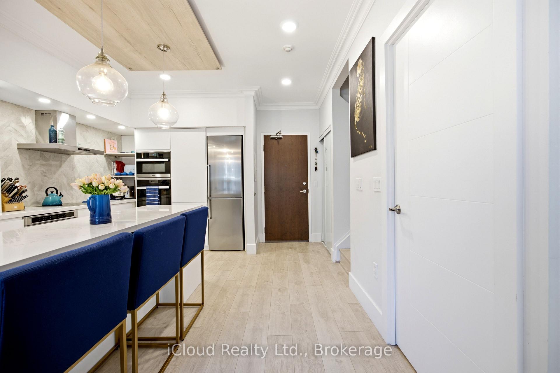 Photo 9 of Unit Ph16, 650 Sheppard Avenue E, North York, Bayview Village — HOMEH