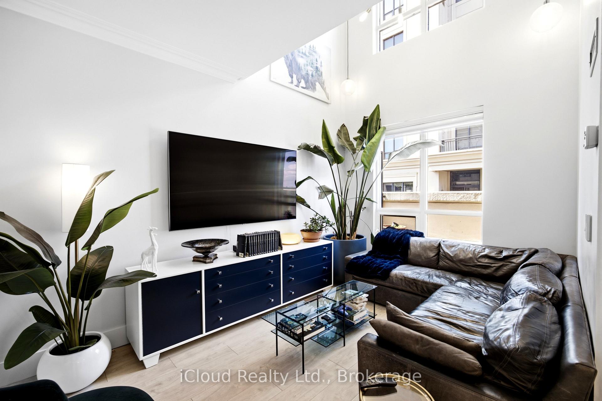 Photo 14 of Unit Ph16, 650 Sheppard Avenue E, North York, Bayview Village — HOMEH