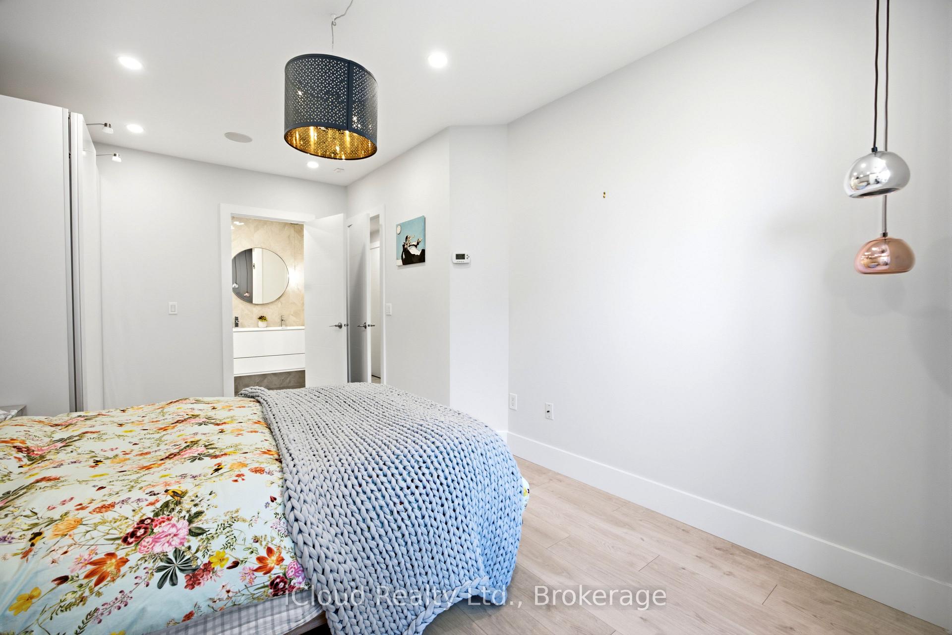 Photo 25 of Unit Ph16, 650 Sheppard Avenue E, North York, Bayview Village — HOMEH
