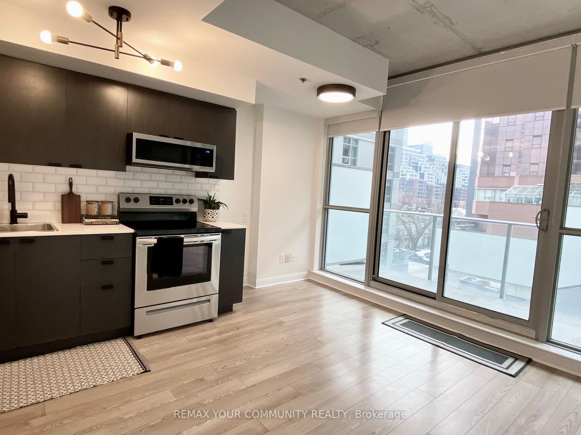 Photo 5 of Unit 402, 375 King Street W, Toronto, Waterfront Communities — HOMEH