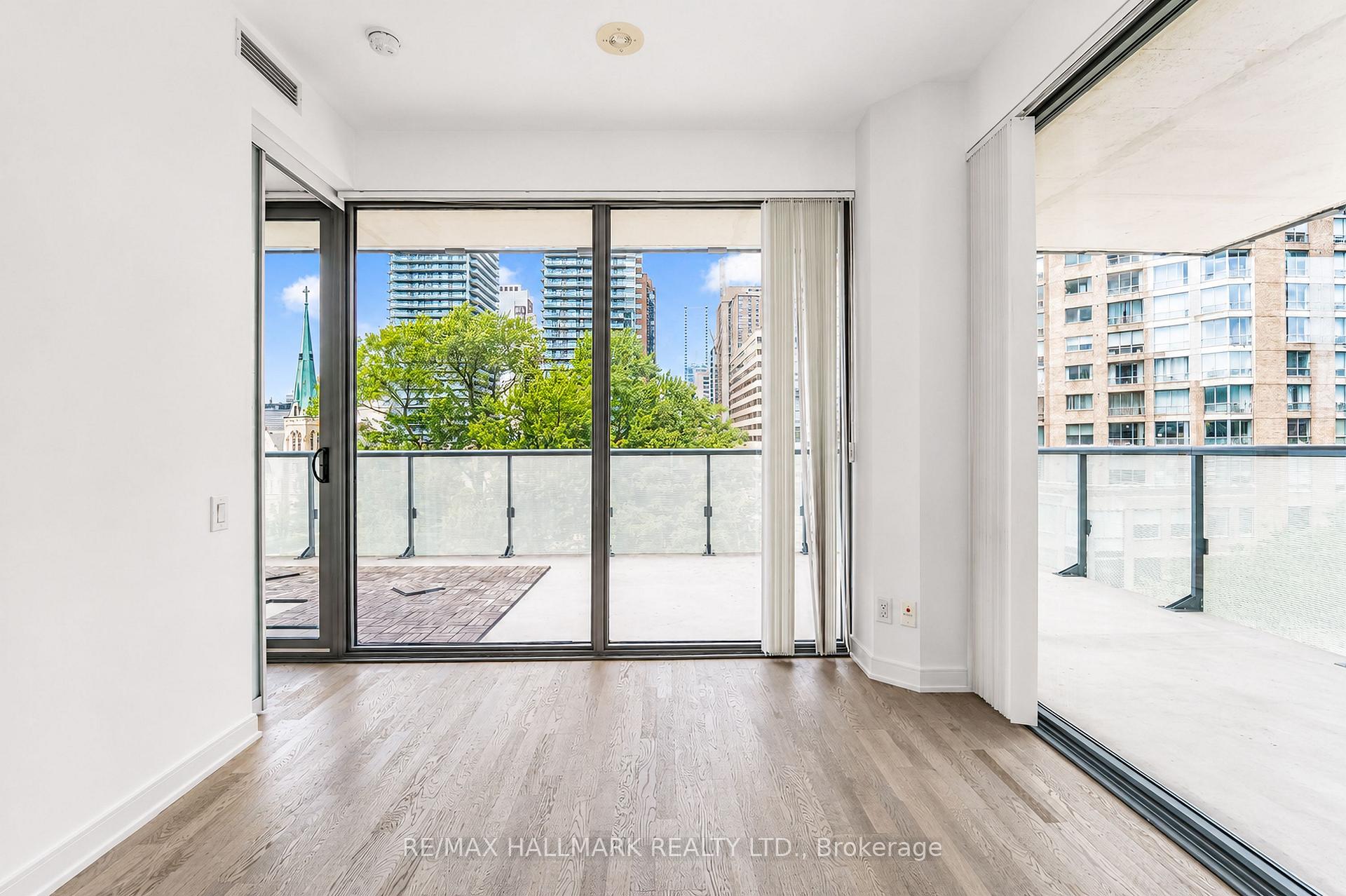 Photo 5 of Unit 622, 57 St Joseph Street, Toronto, Bay Street Corridor — HOMEH