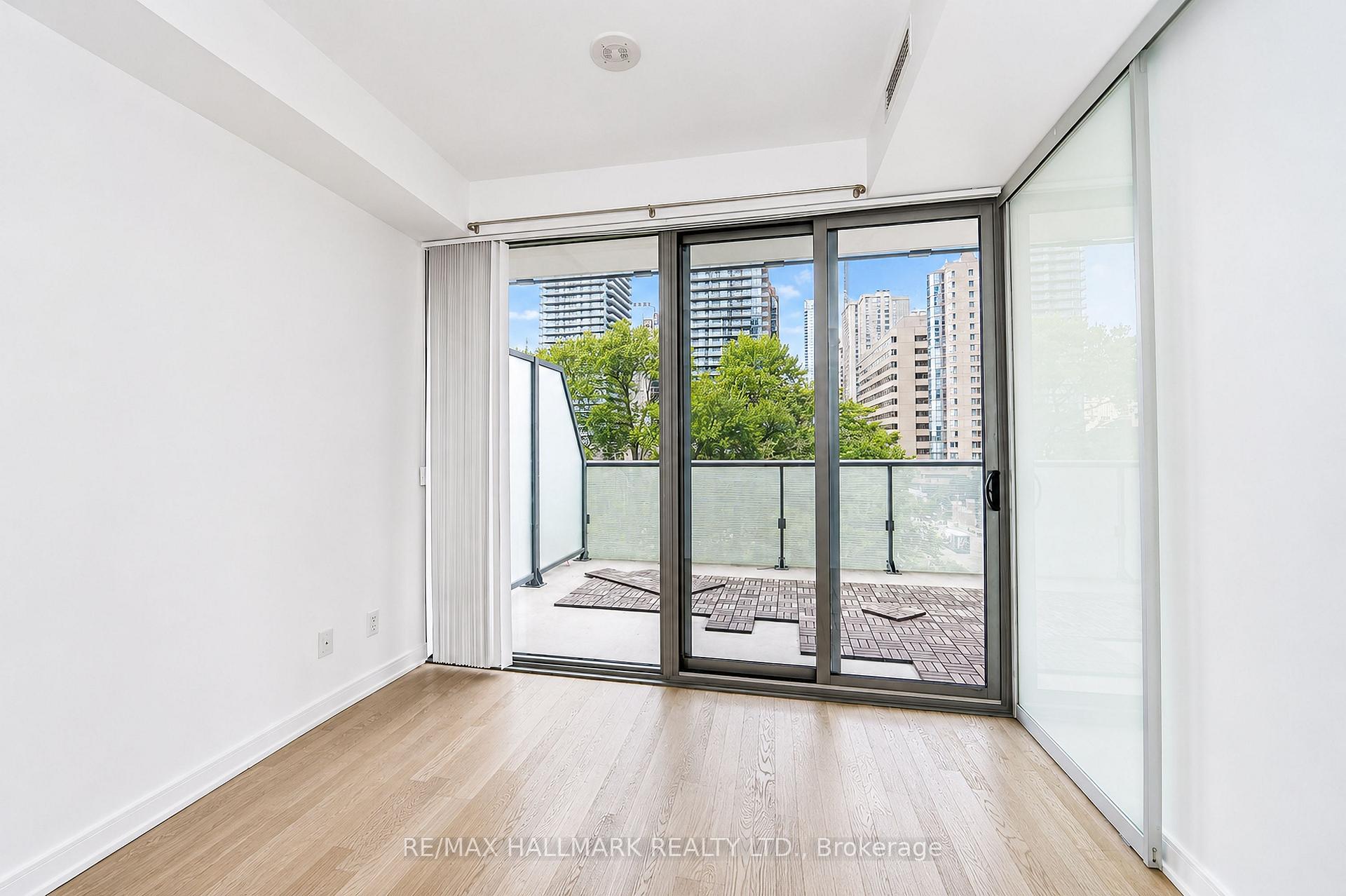 Photo 13 of Unit 622, 57 St Joseph Street, Toronto, Bay Street Corridor — HOMEH