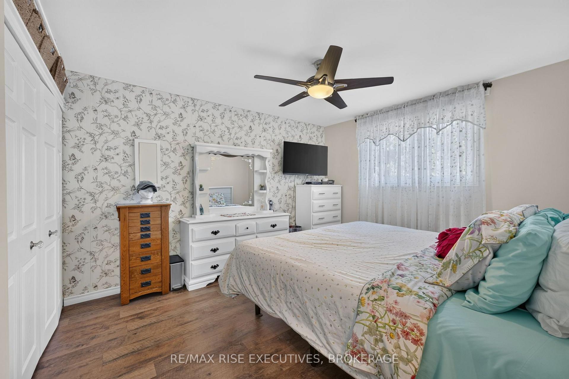 Photo 12 of 7 Cornell Avenue, Loyalist, Amherstview — HOMEH
