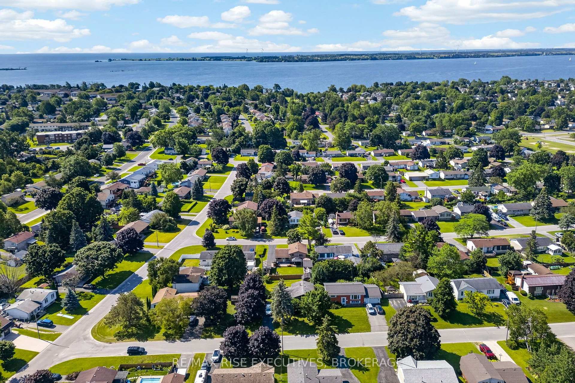 Photo 28 of 7 Cornell Avenue, Loyalist, Amherstview — HOMEH