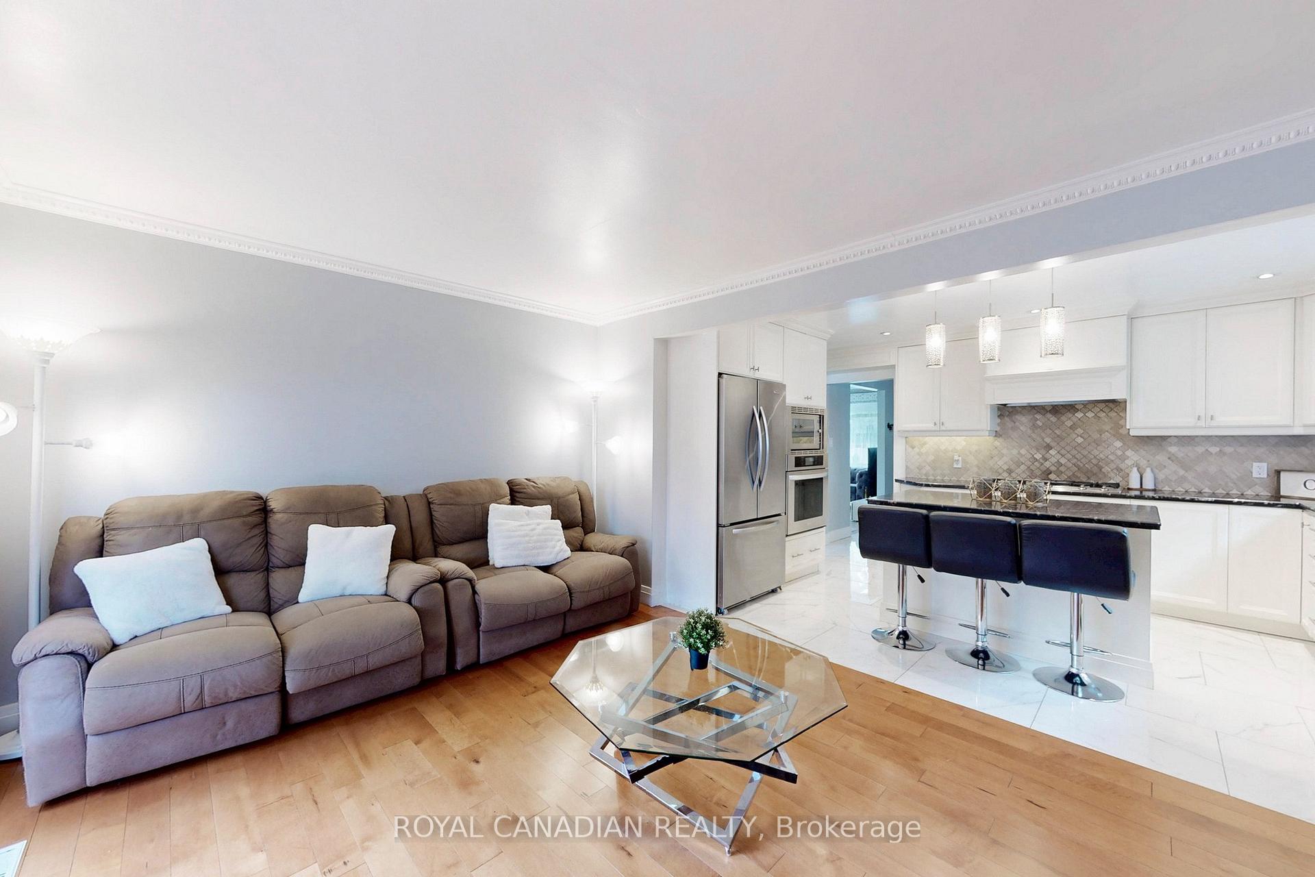 Photo 7 of 18 Millpond Place, Hamilton, Randall — HOMEH