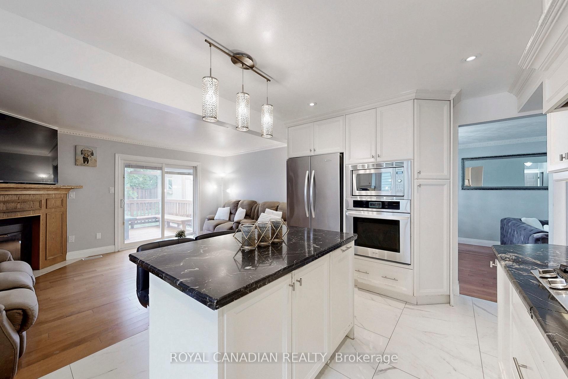 Photo 13 of 18 Millpond Place, Hamilton, Randall — HOMEH