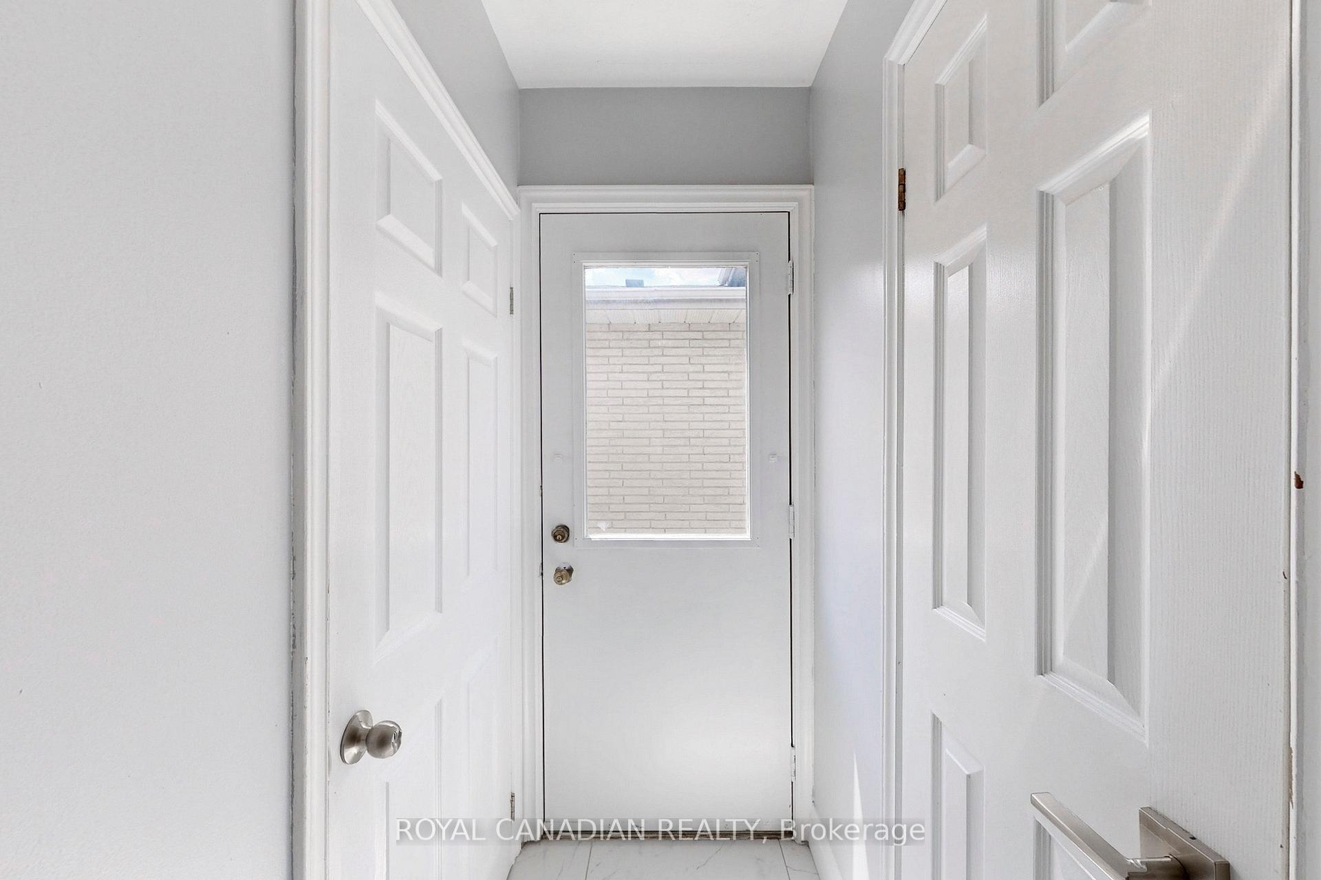 Photo 16 of 18 Millpond Place, Hamilton, Randall — HOMEH
