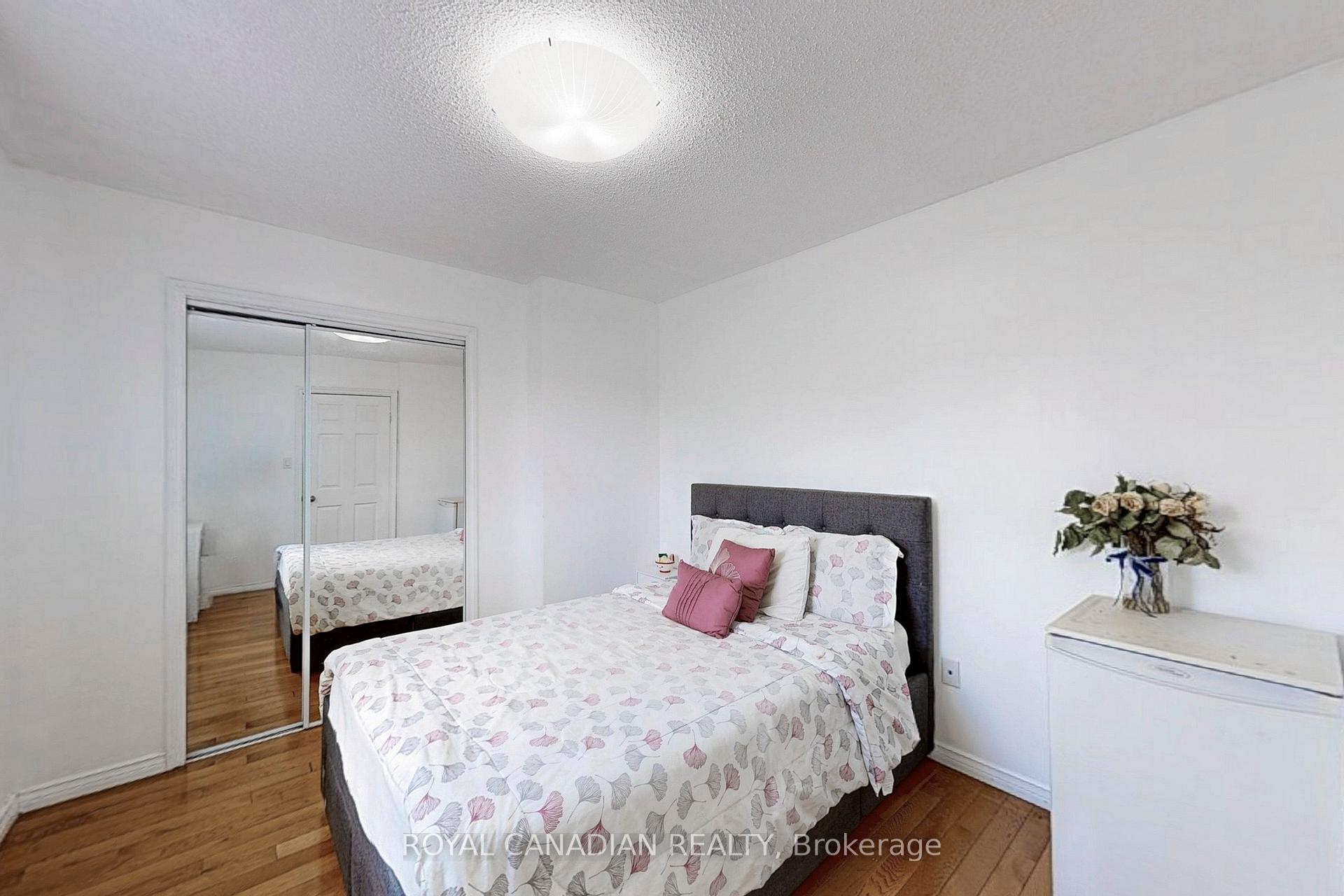 Photo 23 of 18 Millpond Place, Hamilton, Randall — HOMEH