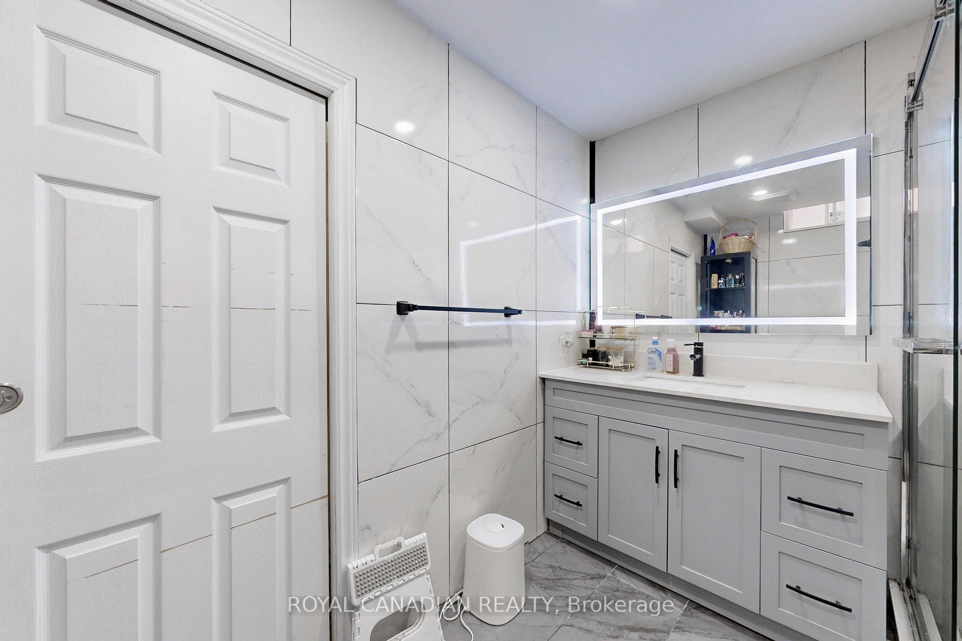 Photo 35 of 18 Millpond Place, Hamilton, Randall — HOMEH