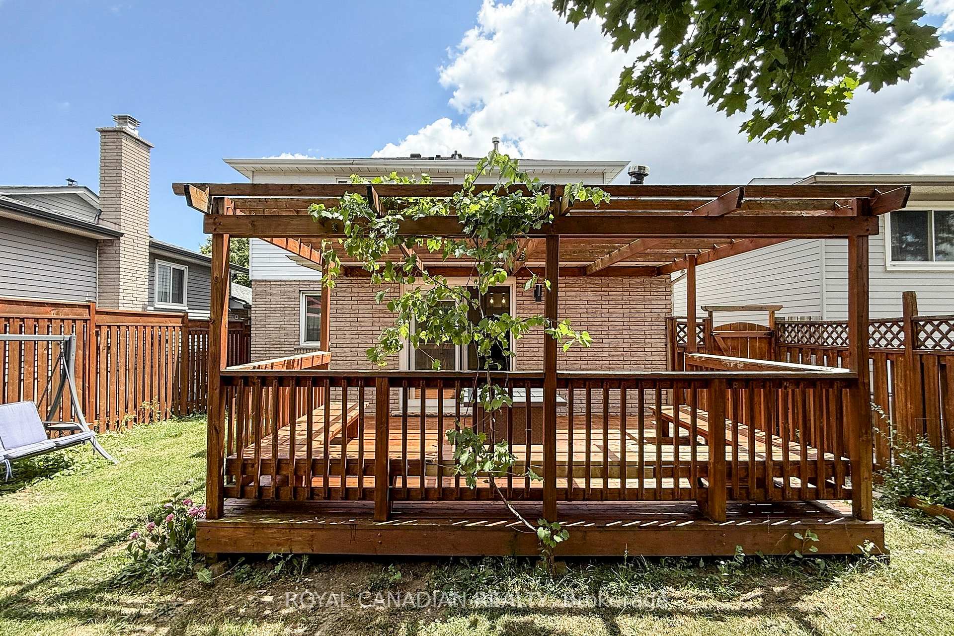 Photo 40 of 18 Millpond Place, Hamilton, Randall — HOMEH