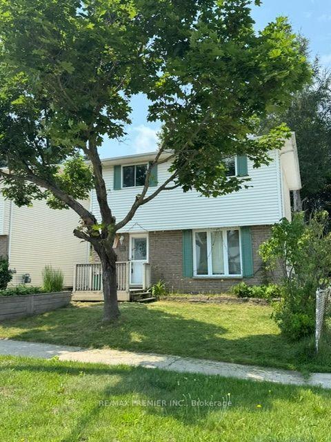 Photo 2 of 26 Hergott Avenue, Elliot Lake, West — HOMEH