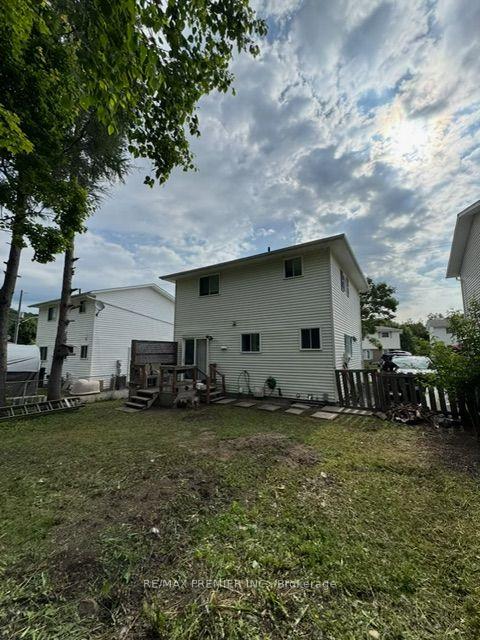Photo 25 of 26 Hergott Avenue, Elliot Lake, West — HOMEH
