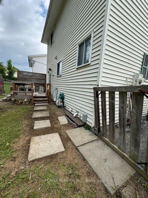Photo 28 of 26 Hergott Avenue, Elliot Lake, West — HOMEH