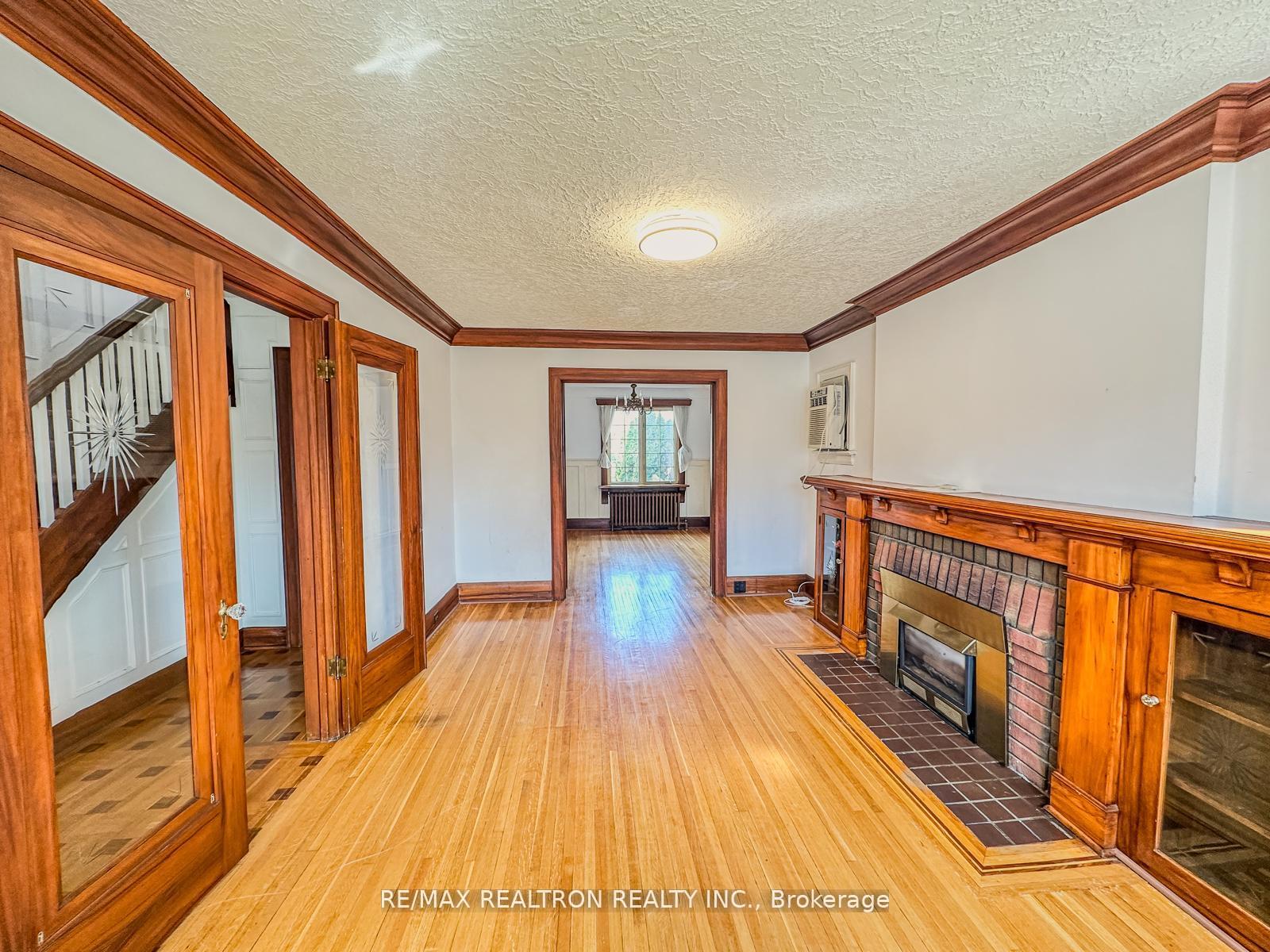 Photo 6 of 372 St Germain Avenue, Toronto, Lawrence Park North — HOMEH