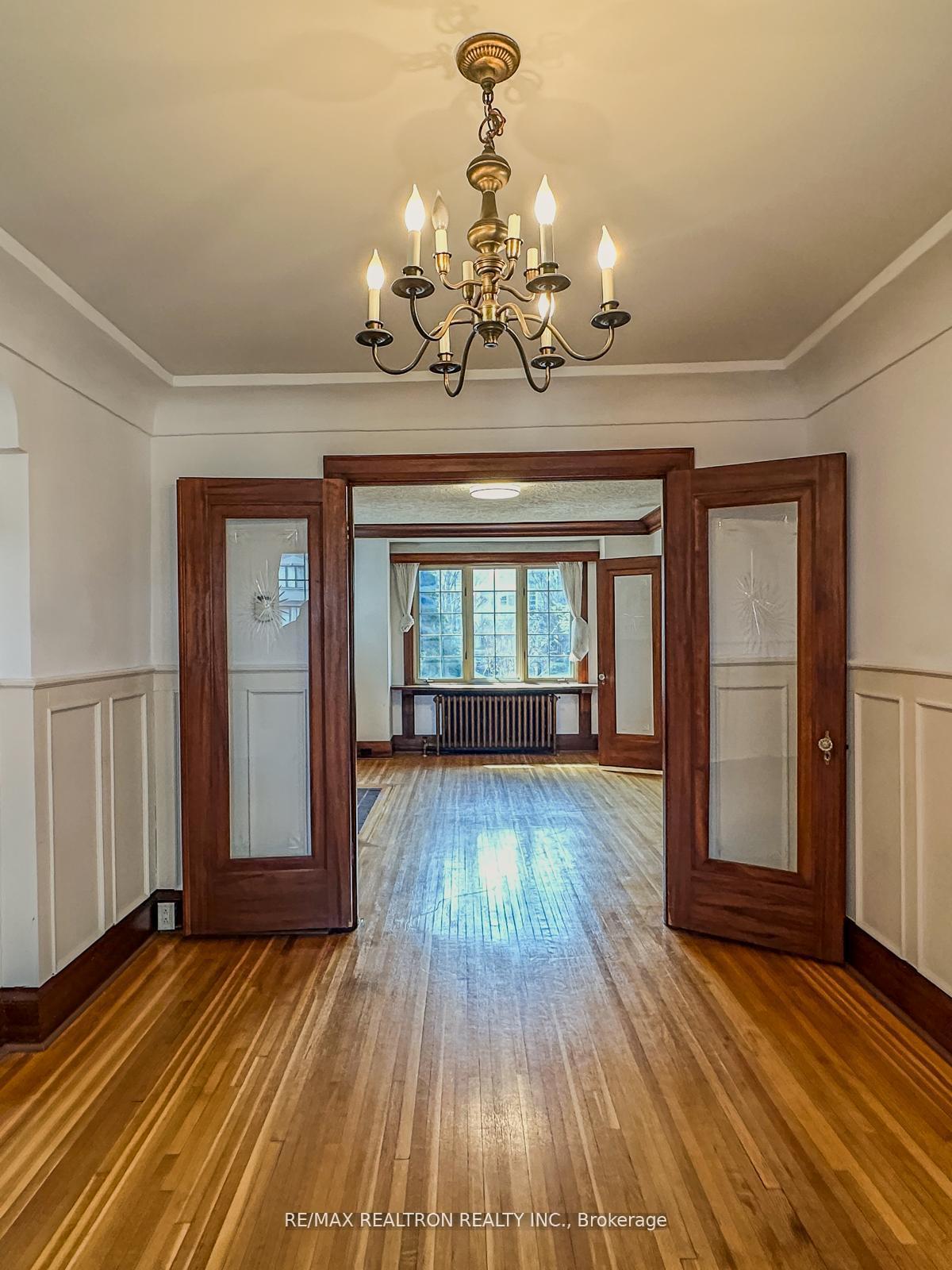 Photo 13 of 372 St Germain Avenue, Toronto, Lawrence Park North — HOMEH