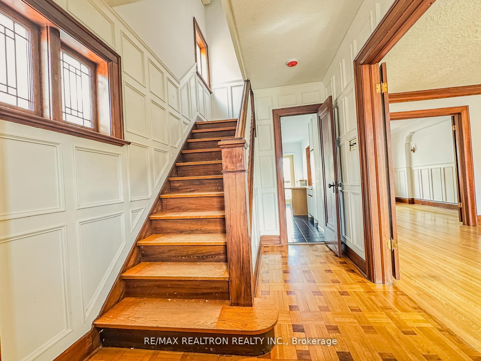Photo 17 of 372 St Germain Avenue, Toronto, Lawrence Park North — HOMEH